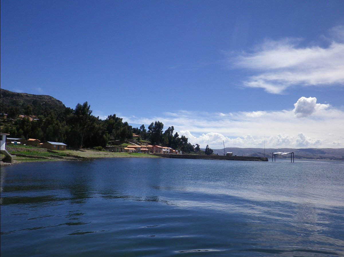 Island Amantani02